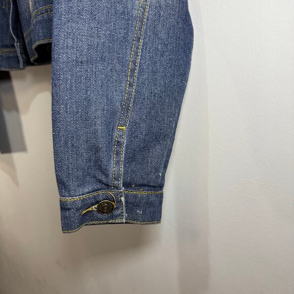 Women’s Cropped Denim Jacket. Size M - Picture 4 of 11